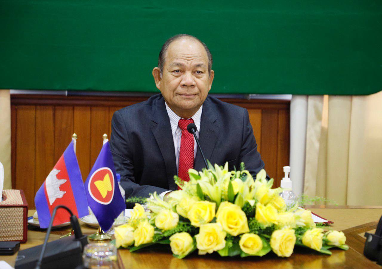 ឯកឧត្ដមបណ្ឌិតសភាចារ្យ អ៊ុក រ៉ាប៊ុន អញ្ជើញចូលរួមវេទិកា អាស៊ាន- ចិន លើកទី១៦ ក្រោមប្រធានបទ  “ ការអភិវឌ្ឍសង្គម និងការកាត់បន្ថយភាពក្រីក្រ”