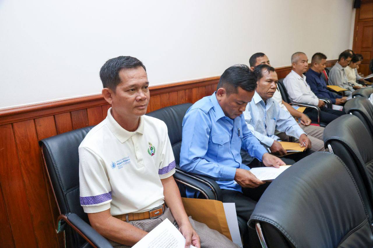 ឯកឧត្ដម ឆាយ ប្ញទ្ធិសែន៖ “មន្ដ្រីរាជការ មន្ត្រីជាប់កិច្ចសន្យា និងបុគ្គលិកមានពិការភាពទាំងអស់ មានតួនាទីយ៉ាងសំខាន់ក្នុងការចូលរួមចំណែកឱ្យសម្រេចបានជោគជ័យលើការងារអភិវឌ្ឍន៍ជនបទ ហើយក្រសួងបានលើកទឹកចិត្តឱ្យចូលរួមគ្រប់សកម្មភាពរបស់ក្រសួង” 10 8 2