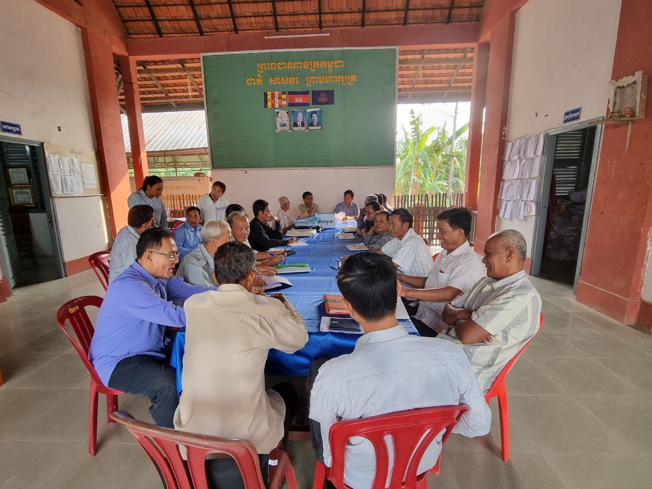 ក្រុមការងារបច្ចេកទេសការងារបញ្ចប់ការបន្ទោបង់ពាស់វាលពាសកាលកម្រិតខ្ពស់ (ODF+) បានចុះអង្កេត និងពិនិត្យផ្ទៀងផ្ទាត់ការងារបញ្ចប់ការបន្ទោបង់ពាសវាលពាសកាលកម្រិតខ្ពស់ (ODF+) ថ្នាក់សង្កាត់ នៅសង្កាត់ព្រែកស្ដី និងក្រុងសំពៅពូន ខេត្តកណ្ដាល 3 photo 2024 01 09 17 15 13