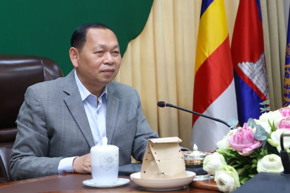 ឯកឧត្តម ឆាយ ឫទ្ធិសែន រដ្ឋមន្ដ្រីក្រសួងអភិវឌ្ឍន៍ជនបទ អញ្ជើញដឹកនាំកិច្ចប្រជុំត្រួតពិនិត្យវឌ្ឍនភាពក្រុមការងារអ្នកនាំពាក្យ និងក្រុមការងារព័ត៌មាន របស់ក្រសួងអភិវឌ្ឍន៍ជនបទ 2 1 2