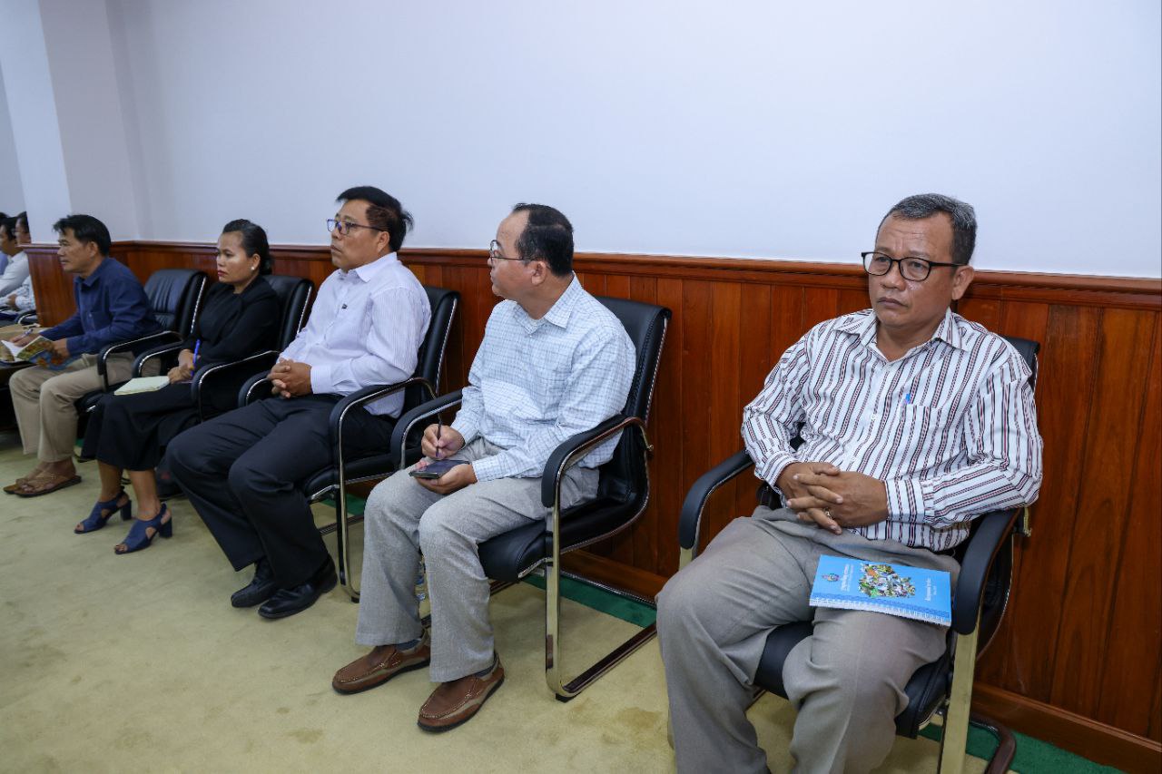 ឯកឧត្តម ឆាយ ឫទ្ធិសែន អញ្ជើញដឹកនាំកិច្ចប្រជុំបន្ដអនុវត្តផែនការមេ និងការព្យាករណ៍ផែនការមេផ្លូវជនបទ 13 13 4