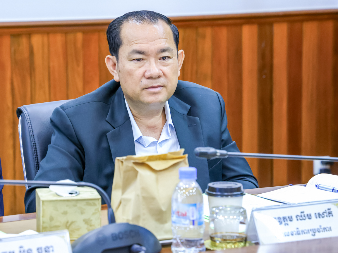 ឯកឧត្ដម ឆាយ ឫទ្ធិសែន អញ្ជើញដឹកនាំកិច្ចប្រជុំបូកសរុបលទ្ធផលការងារប្រចាំខែកុម្ភៈ និងលើកទិសដៅការងារបន្ដរបស់ក្រសួងអភិវឌ្ឍន៍ជនបទ 5 3 15