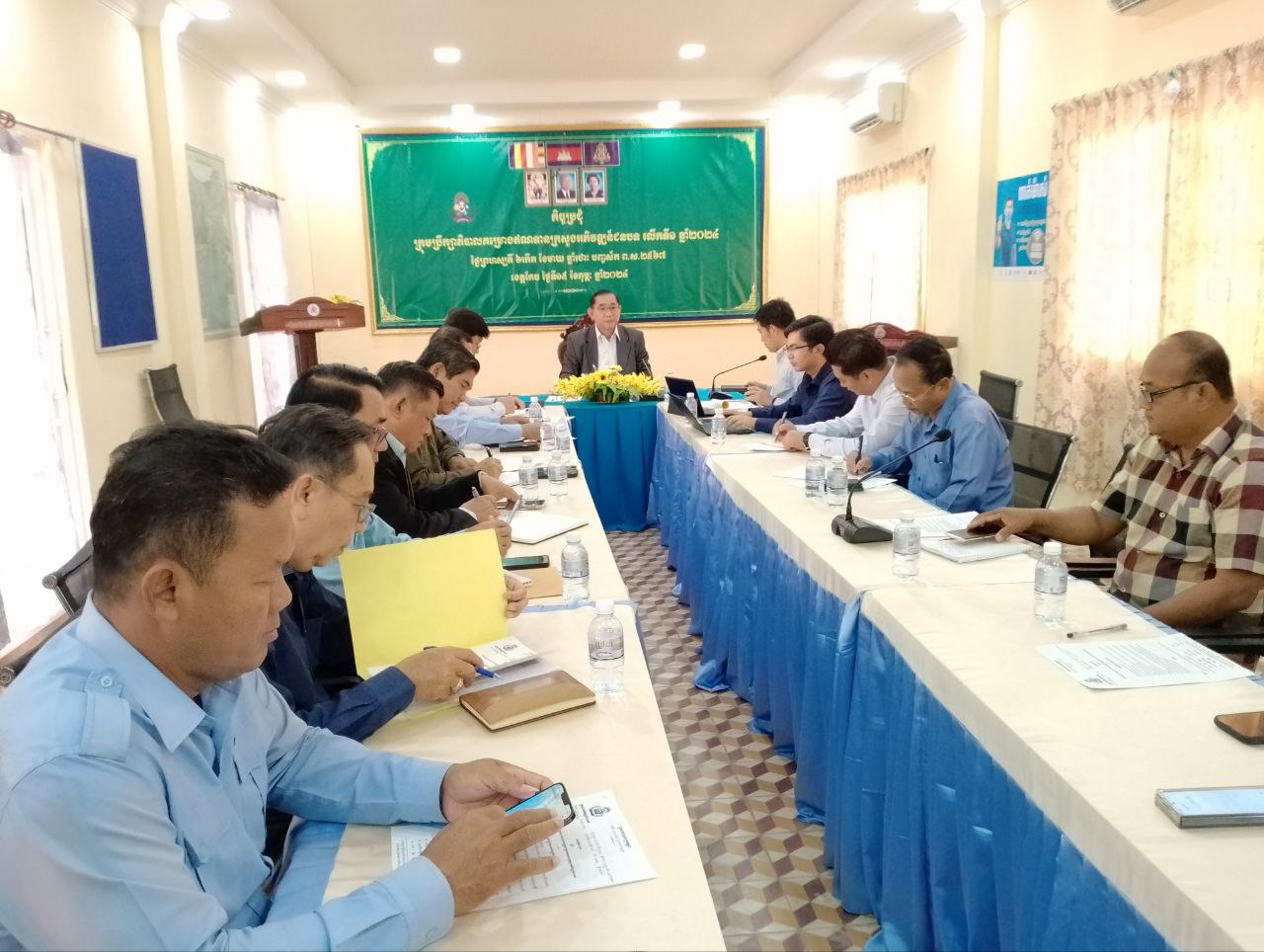 ឯកឧត្ដម លី ណារុន បានអញ្ជើញជាអធិបតីភាព ក្នុងកិច្ចប្រជុំប្រកាសសមាសភាពក្រុមប្រឹក្សាភិបាលគម្រោង ឥណទាន ក្រសួងអភិវឌ្ឍន៍ជនបទ លើកទី១ ឆ្នាំ២០២៤ 3 photo 2024 02 16 07 50 23