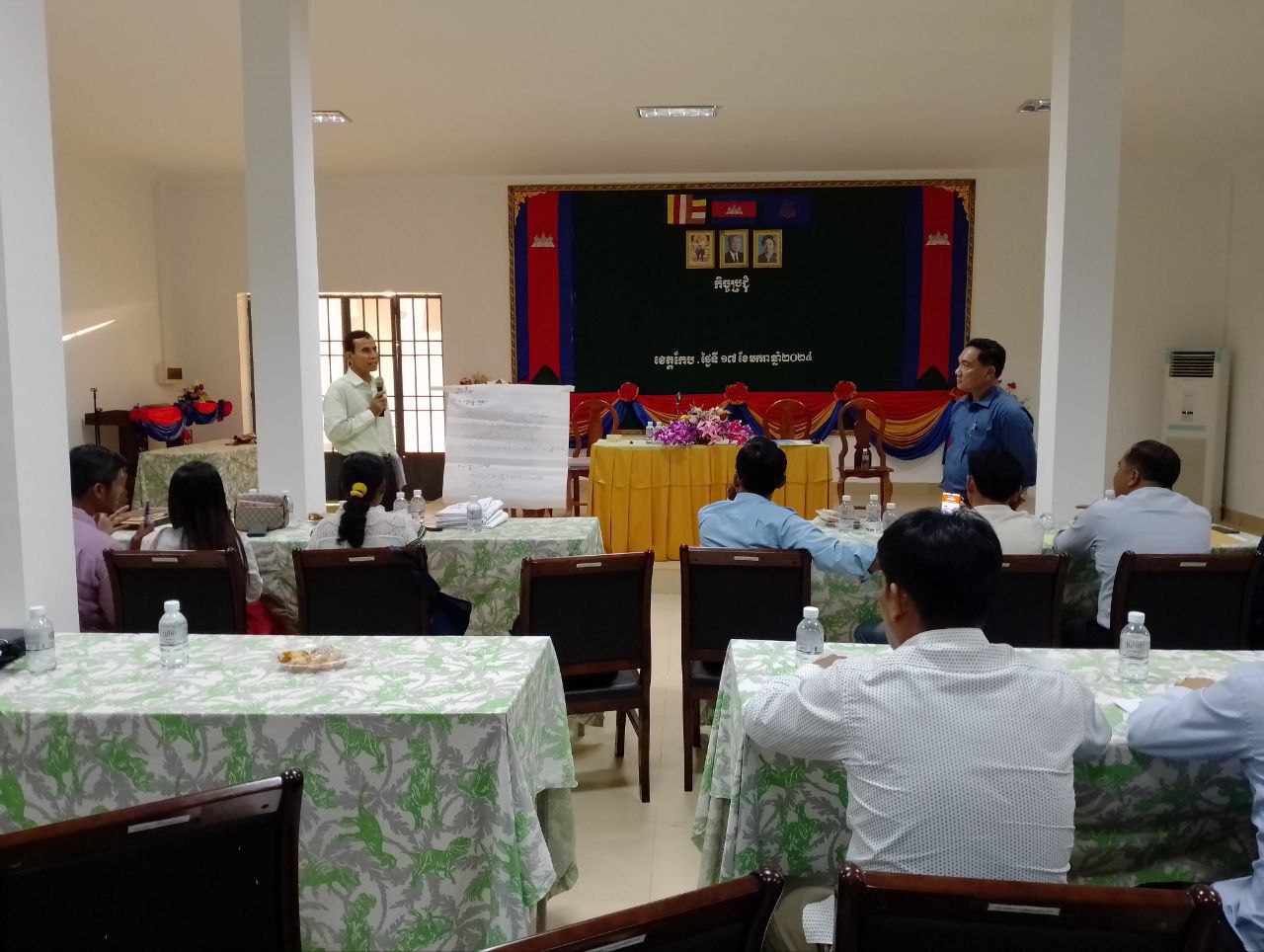 ឯកឧត្ដម លី ណារុន បានអញ្ជើញជាអធិបតីភាព ក្នុងកិច្ចប្រជុំប្រកាសសមាសភាពក្រុមប្រឹក្សាភិបាលគម្រោង ឥណទាន ក្រសួងអភិវឌ្ឍន៍ជនបទ លើកទី១ ឆ្នាំ២០២៤ 8 photo 2024 02 16 07 58 11