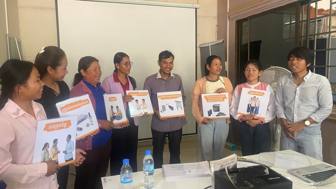 វគ្គបណ្តុះបណ្តាល “ ការតេស្តសាកល្បងនៃយុទ្ធសាស្រ្តផ្នែកអនាម័យគម្រោងការផ្លាស់ប្តូរឥរិយាបថសង្គម ‘’ 6 photo 2024 02 22 11 06 40