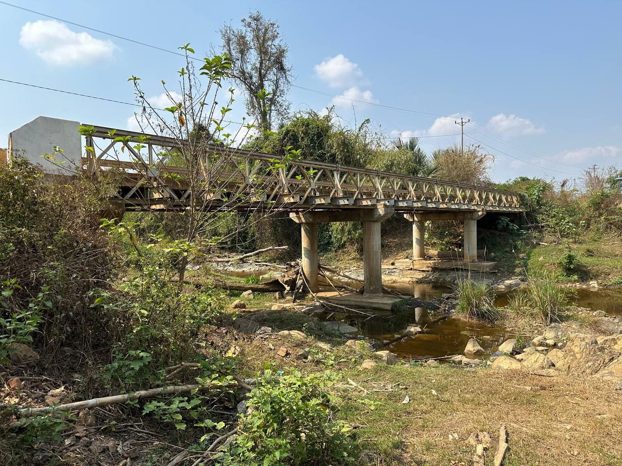 ក្រុមការងារបច្ចេកទេស នៃមន្ទីរអភិវឌ្ឍន៍ជនបទខេត្តពោធិ៍សាត់ ចុះសិក្សា និងស្រង់ទិន្នន័យស្ពានដែកបេទ្បេ 5 photo 2024 02 26 10 06 13 2