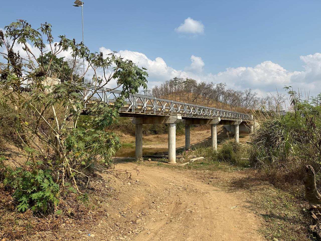 ក្រុមការងារបច្ចេកទេស នៃមន្ទីរអភិវឌ្ឍន៍ជនបទខេត្តពោធិ៍សាត់ ចុះសិក្សា និងស្រង់ទិន្នន័យស្ពានដែកបេទ្បេ 8 photo 2024 02 26 10 06 14