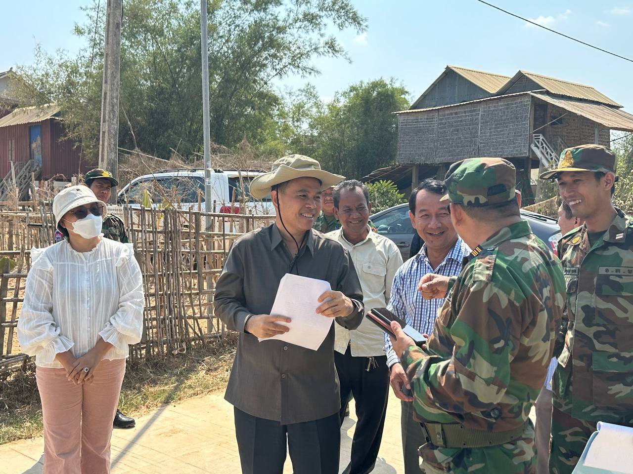 ឯកឧត្តមបណ្ឌិត នួន ដាញ៉ិល ដឹកនាំគណៈកម្មការអន្តរក្រសួង ចុះវាយតម្លៃប្រគល់-ទទួល លើការងារ ២គម្រោងស្ថិតនៅក្នុងខេត្តកណ្តាល 3 photo 2024 03 04 18 02 00