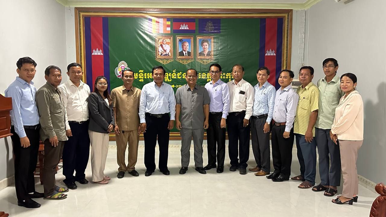 ឯកឧត្តម សួន សេរីរដ្ឋា អញ្ជើញដឹកនាំក្រុមការងារក្រសួង ចូលរួមក្នុងកិច្ចប្រជុំពង្រឹងការអនុវត្តផែនការសកម្មភាពនិងថវិកា លើការងារអភិវឌ្ឍន៍ និងអភិរក្សជនជាតិដើមភាគតិច នៅមន្ទីរអភិវឌ្ឍន៍ជនបទខេត្តកំពង់ស្ពឺ ខេត្តព្រះសីហនុ និង ខេត្តកោះកុង 7 photo 2024 03 07 07 50 33 3