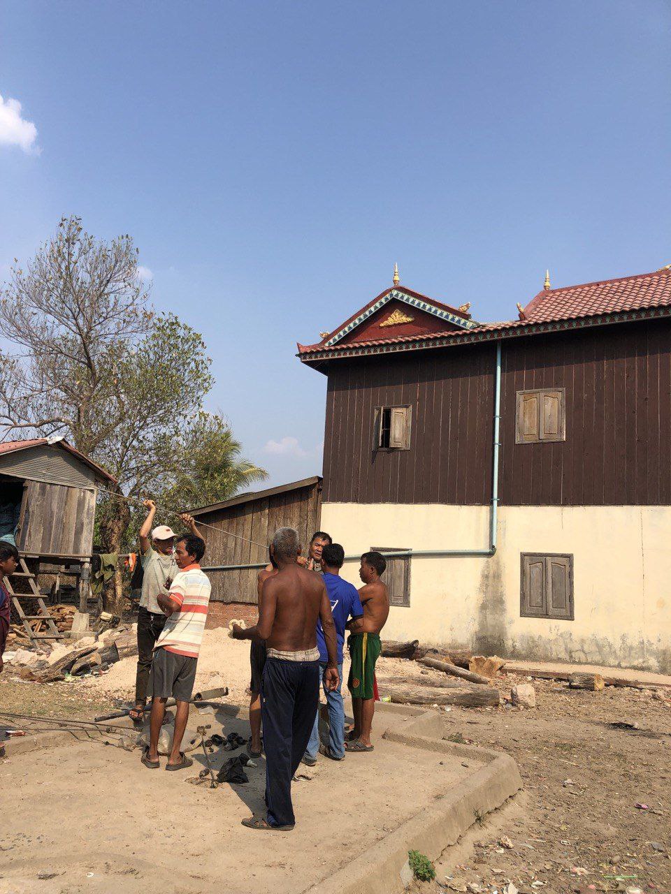 លោកអនុប្រធានមន្ទីរទទួលបន្ទុកការិយាល័យផ្គត់ផ្គង់ទឹក ចុះពិនិត្យស្ថានភាពប្រើប្រាស់ទឹកនៅស្រុកបរកែវ និងស្រុកអូរយ៉ាដាវ 4 photo 2024 05 04 16 01 29