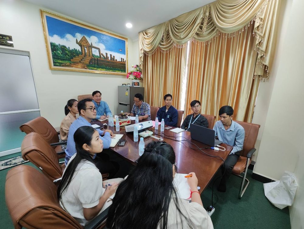 ឯកឧត្តម ស្រុិន ពុទ្ធី ដឹកនាំកិច្ចប្រជុំក្រុមការងារបច្ចេកទេសវិស័យទឹកស្អាតជនបទ 2 photo 2024 05 07 20 27 31