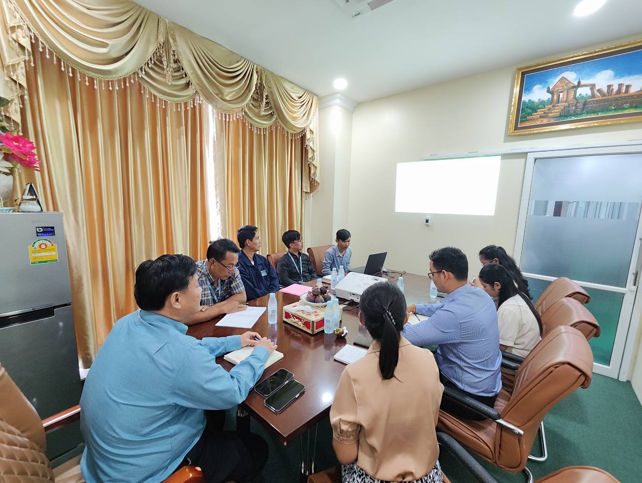 ឯកឧត្តម ស្រុិន ពុទ្ធី ដឹកនាំកិច្ចប្រជុំក្រុមការងារបច្ចេកទេសវិស័យទឹកស្អាតជនបទ 7 photo 2024 05 07 20 27 32