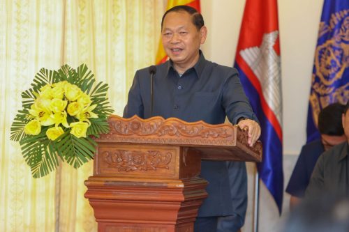 រដ្ឋមន្រ្ដីជនបទ ផ្ដាំផ្ញើមន្រ្ដីក្រោមឱវាទថែរក្សាសមិទ្ធផល