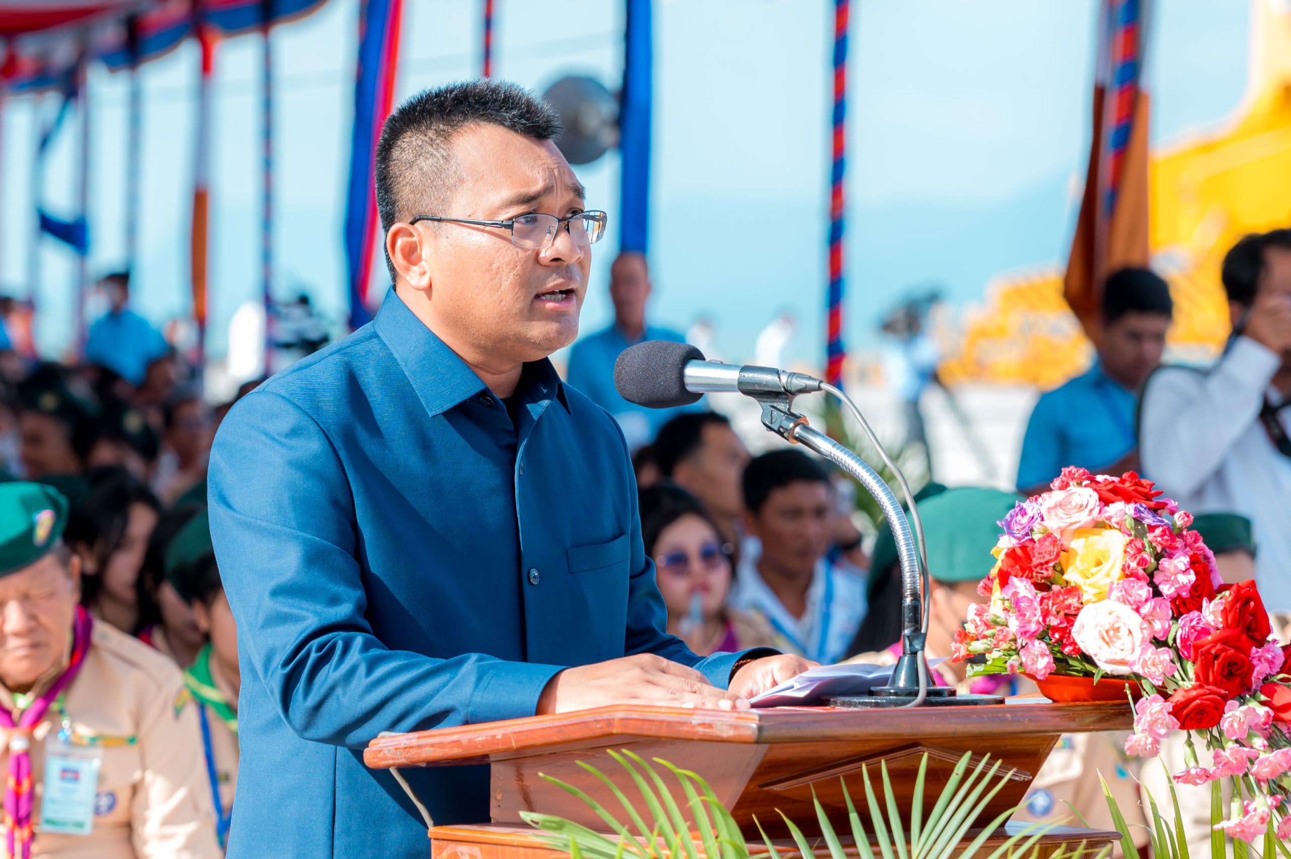 ឯកឧត្តម ឆាយ ឫទ្ធិសែន អញ្ជើញជាកិត្តិយសក្នុងពិធីសម្ពោធបើកឱ្យដំណើរការជាផ្លូវការកំពង់ផែពហុបំណងកំពត ក្រោមអធិបតីភាពដ៏ខ្ពង់ខ្ពស់ សម្តេចមហាបវរធិបតី ហ៊ុន ម៉ាណែត 19 DSC 7762 scaled