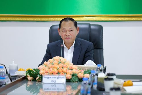 ឯកឧត្តម ឆាយ ឫទ្ធិសែន អញ្ជើញដឹកនាំកិច្ចប្រជុំស្ដីពី ការប្រមូលទិន្នន័យទឹកជនបទ