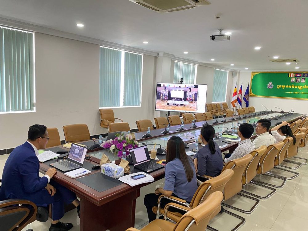 ឯកឧត្តម ប៉ែន ពេជ្រសាលី រដ្ឋលេខាធិការ បានដឹកនាំមន្រ្តីនៃនាយកដ្ឋានផែនការនិងទំនាក់ទំនងសាធារណៈ ចូលរួមសន្និសីទ លើកទី២០ស្តីពី “សហគមន៍សង្គមវប្បធម៌អាស៊ាន” 2 photo 2024 07 10 14 19 00