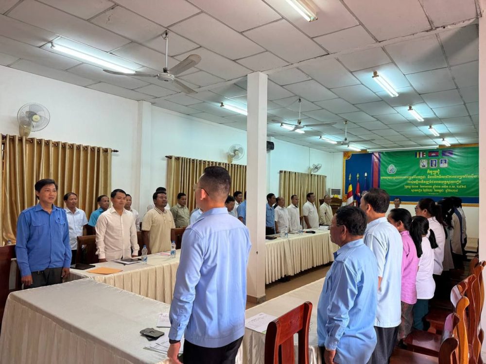 លោក សំ នីតូ អញ្ជើញដឹកនាំកិច្ចប្រជុំបូកសរុបលទ្ធផលការងារប្រចាំខែកក្កដា និងលើកទិសដៅការងារប្រចាំខែសីហា ឆ្នាំ២០២៤ របស់មន្ទីរអភិវឌ្ឍន៍ជនបទខេត្តស្វាយរៀង 2 photo 2024 07 22 16 56 02 2