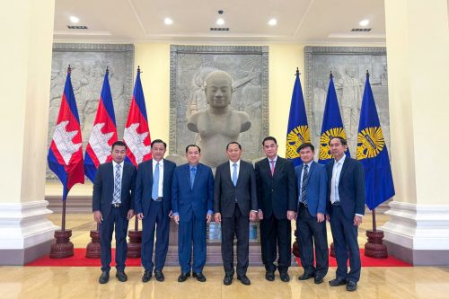 គម្រោងតេជោភូមិ១០០