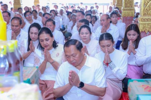 ទៀនព្រះវស្សា និងទេយ្យវត្ថុ