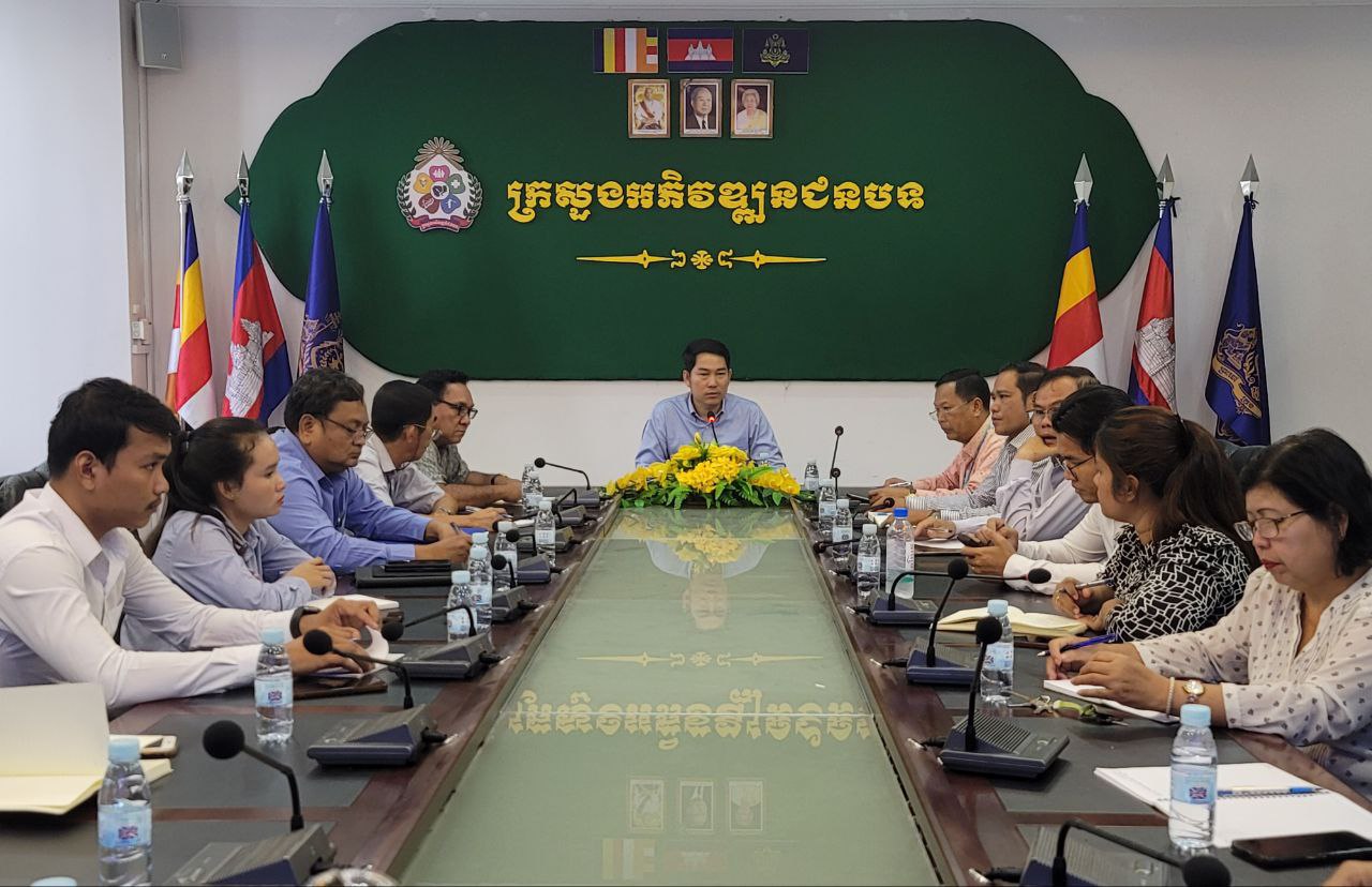 នាយកដ្ឋានអភិវឌ្ឍន៍សេដ្ឋកិច្ចជនបទ ប្រជុំបូកសរុបរលទ្ធផលការងារប្រចាំខែកក្កដា និងលើកទិសដៅខែសីហា ឆ្នាំ២០២៤ 6 photo 2024 08 06 19 03 03