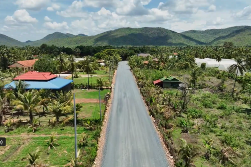 1.ជួយជំរុញសកម្មភាពសេដ្ឋកិច្ចនៅជនបទ