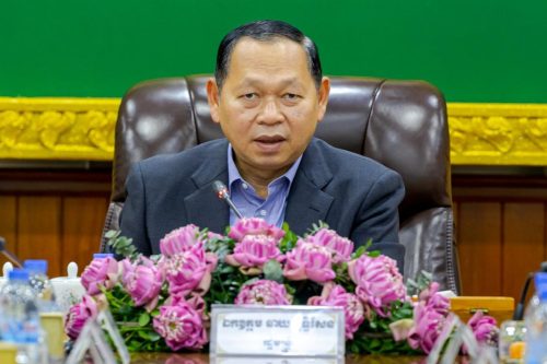 1គ្រប់គ្រង ត្រួតពិនិត្យ និងវាយតម្លៃ ការងារគ្រប់គ្រងស្ថាប័ន