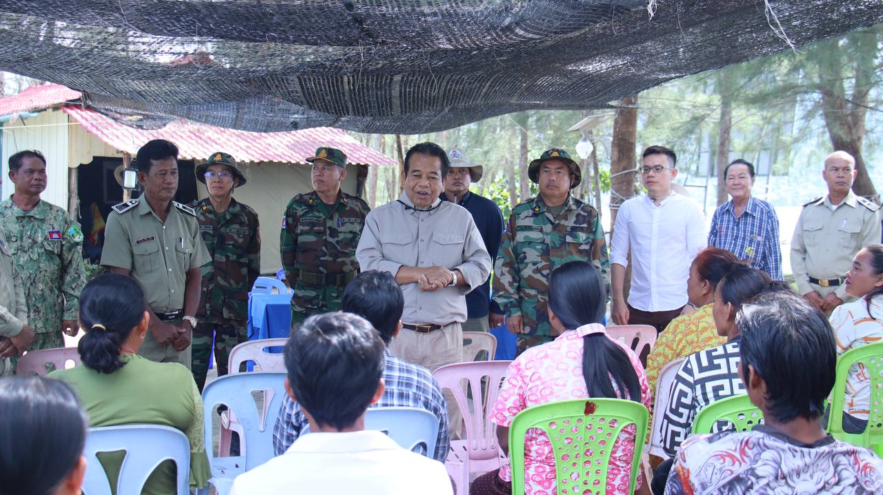 ឯកឧត្តម ផូ ផារិទ្ធ អញ្ជើញដឹកនាំគណៈកម្មាធិការអន្តរក្រសួង ចុះត្រួតពិនិត្យ និងវាយតម្លៃលើការងារស្ថាបនាផ្លូវ ស្ពាន និងសំណង់សិល្បការ្យ ចំនួន ២គម្រោង នៅខេត្តកោះកុង 14 photo 2024 12 02 09 08 00