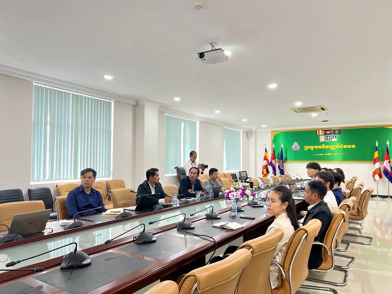 photo 2024 12 11 19 33 38 2