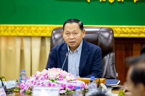 ១រចនាសម្ព័ន្ធរូបវន្ដ និងគមនាគមន៍ជនបទ