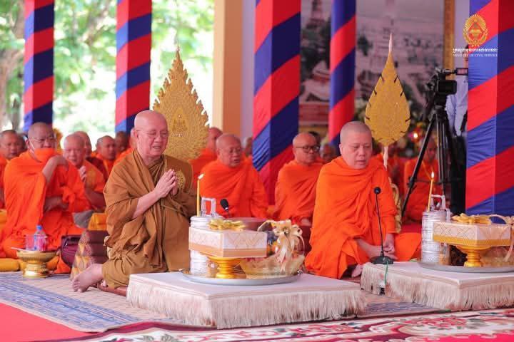 ឯកឧត្តម ប៊ុន ច័ន្ទវណ្ណៈ អញ្ជើញដឹកនាំគណៈប្រតិភូក្រសួង ចូលរួមក្នុងពិធីបុណ្យមាឃបូជា ឆ្នាំ២០២៥ នៅបរិវេណឧបដ្ឋានសាលាមុខព្រះមហាសក្យមុនីចេតិយ ភ្នំព្រះរាជទ្រព្យ (ឧត្តុង្គ) 2 1 9