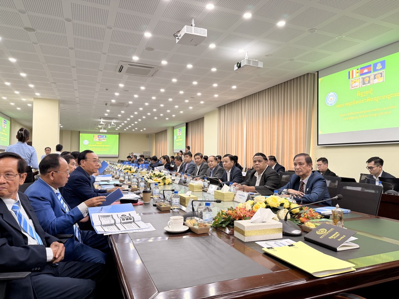 ឯកឧត្តម នួន ពេជ្រនិមិត្ត បានអញ្ជើញចូលរួមក្នុងកិច្ចប្រជុំគណៈកម្មាធិការជាតិ បណ្តុះបណ្តាល 8 photo 2025 02 13 07 32 43