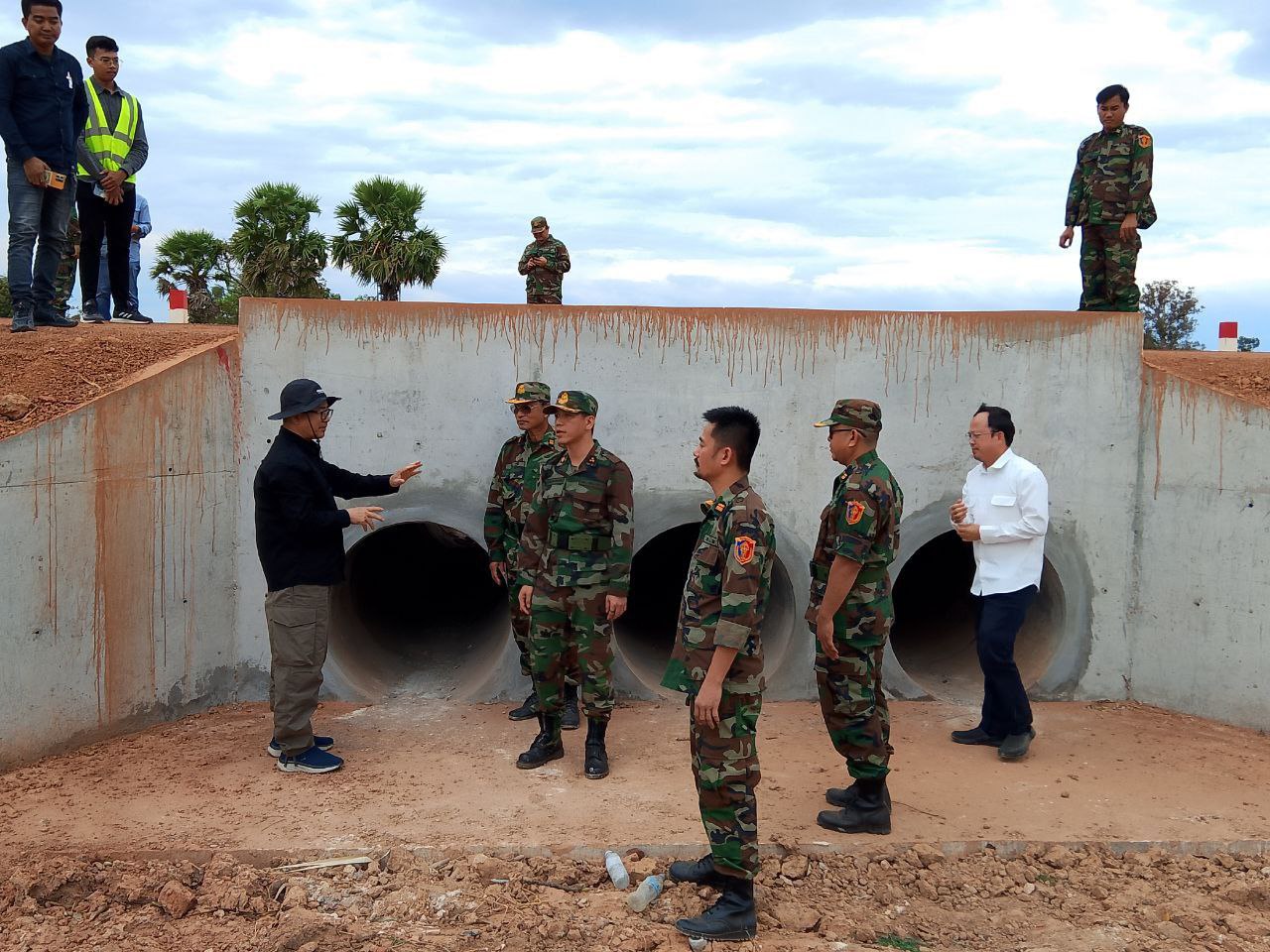 photo 2025 02 25 05 38 55