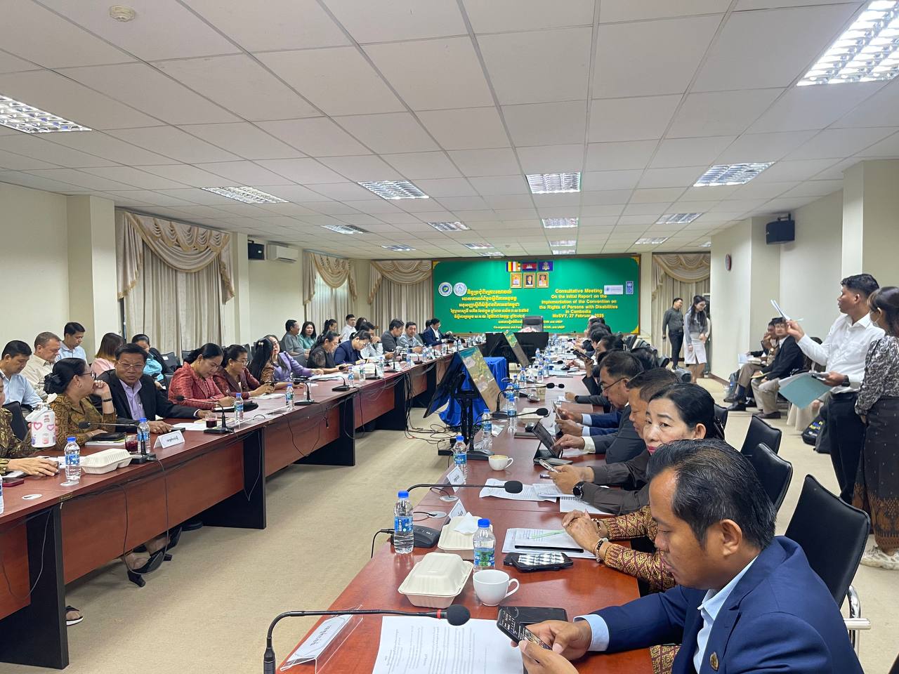 ឯកឧត្ដម សុខ ម៉េង បានអញ្ជើញចូលរួមក្នុងកិច្ចប្រជុំពីគ្រោះយោបល់របាយការណ៍ដំបូងស្តីពីការអនុវត្តអនុសញ្ញាស្តីពីសិទ្ធិជនពិការនៅកម្ពុជា 11 photo 2025 02 27 09 02 07