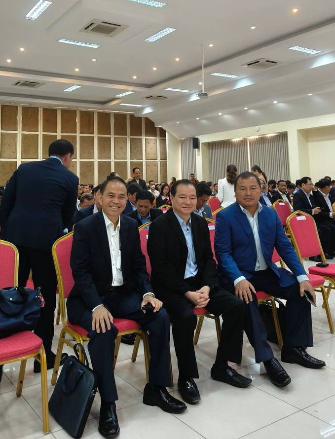 ឯកឧត្តមបណ្ឌិត នួន ដាញ៉ិល អញ្ជើញចូលរួមក្នុងសិក្ខាសាលាផ្សព្វផ្សាយ ស្តីពីសុវត្ថិភាពលើប្រព័ន្ធអនឡាញ និងគោលការណ៍ណែនាំរបស់ Tik Tok 8 photo 2025 03 19 12 11 23