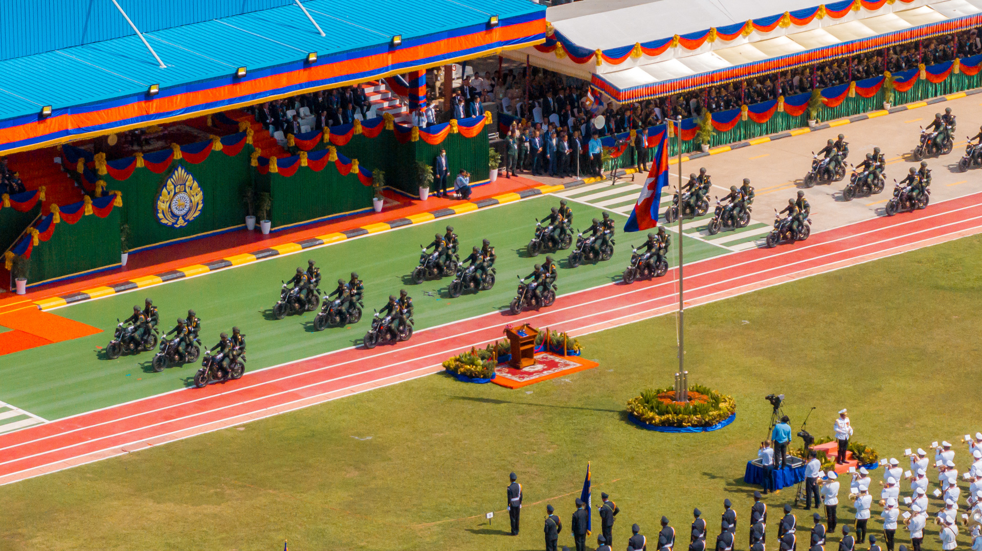 ឯកឧត្តម ឆាយ ឫទ្ធិសែន អញ្ជើញជាកិត្តិយសក្នុងពិធីអបអរសាទរខួបលើកទី៨០ ថ្ងៃកំណើតនគរបាលជាតិកម្ពុជា 19 DJI 20250516092416 0191 D