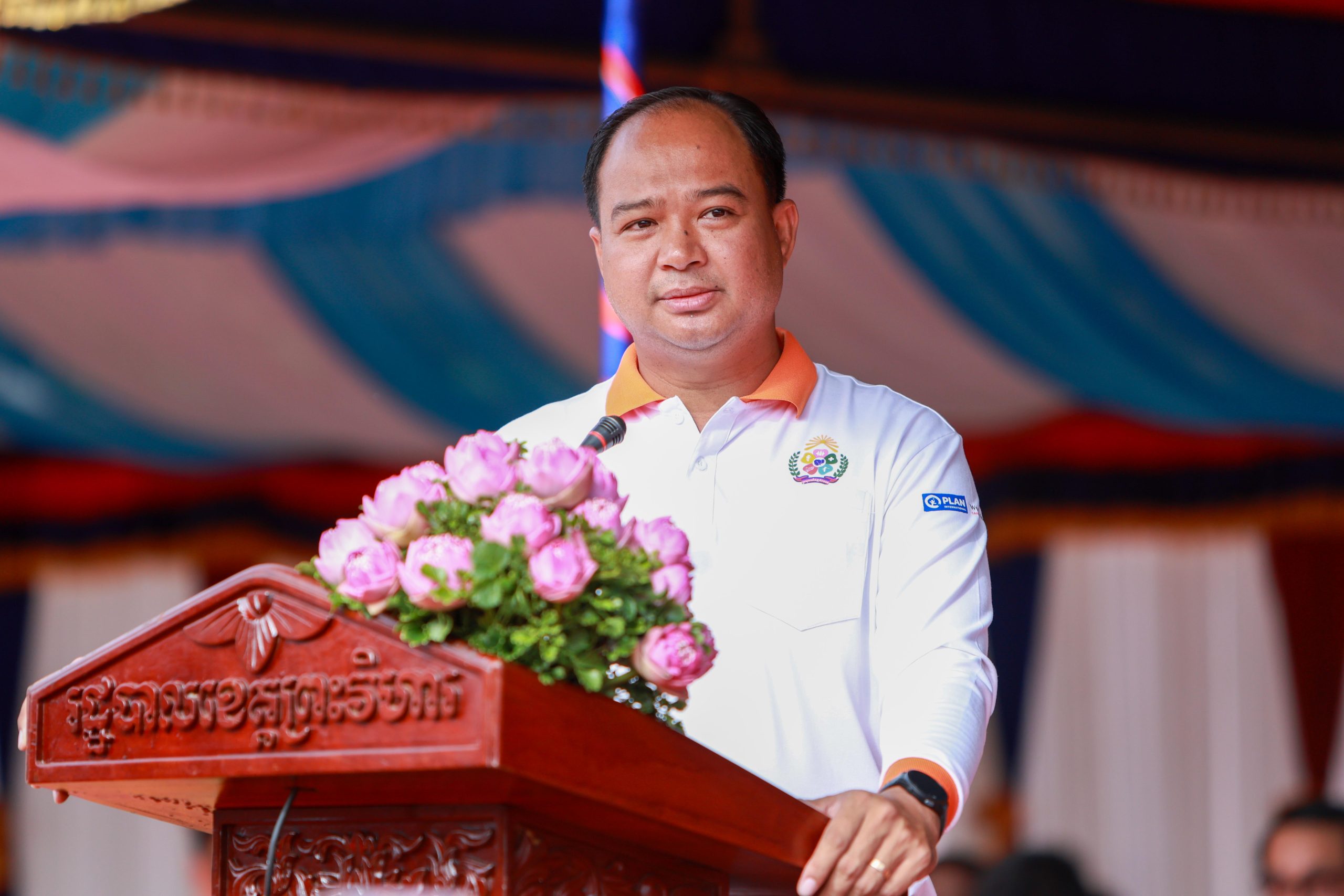 កឧត្តម ឆាយ ឫទ្ធិសែន រដ្ឋមន្ត្រីក្រសួងអភិវឌ្ឍន៍ជនបទ បានអអញ្ជើញជាអធិបតីក្នុងពីធីប្រកាសទទួលស្គាល់ជាផ្លូវការ ខេត្តព្រះវិហារជាខេត្តទី២២ ទទួលបានជ័យលាភីបញ្ចប់ការបន្ទោបង់ពាសវាលពាសកាល (ODF) 4 1 2 2 scaled