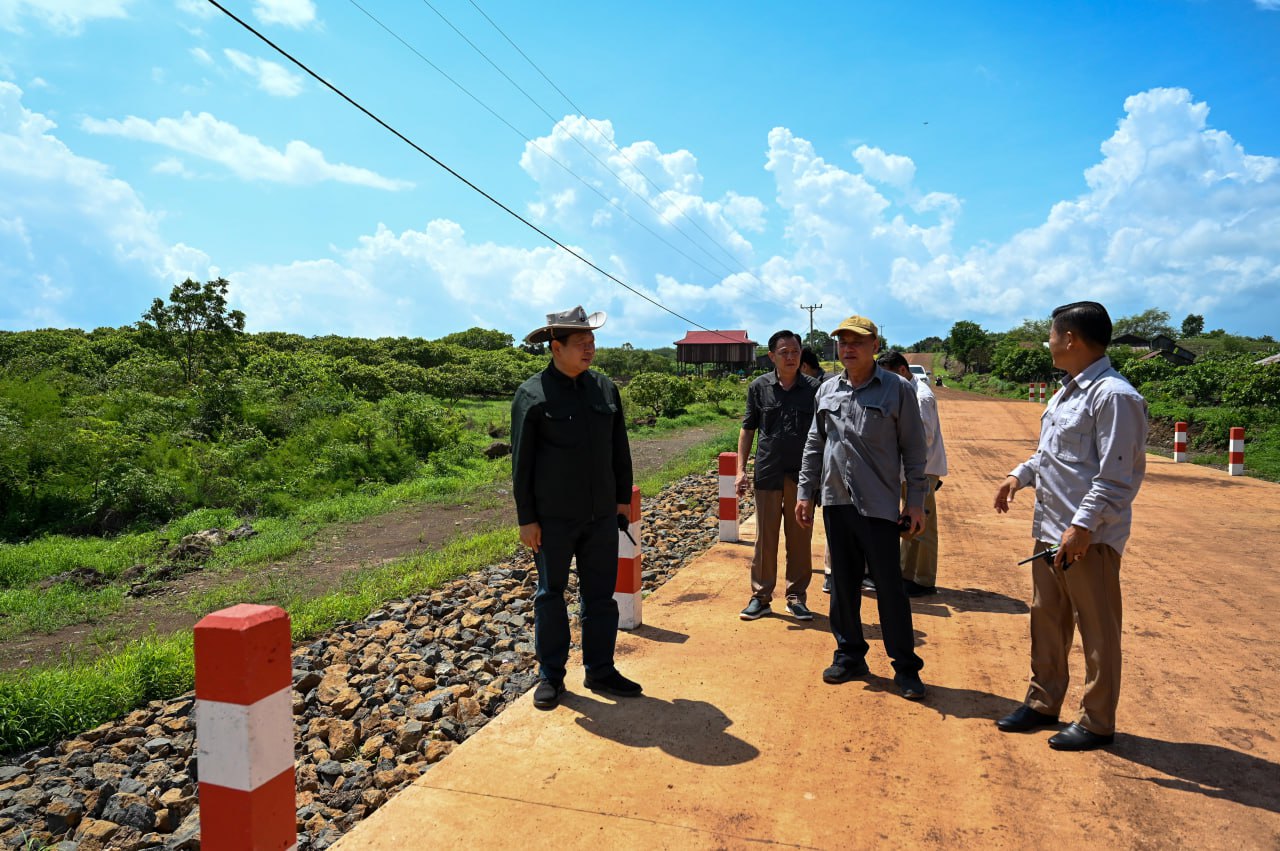 ឯកឧត្តម ឆាយ ឫទ្ធិសែន ពិនិត្យស្ថានភាពផ្លូវ និងស្ពានចំនួន ៤ទីតាំងនៅក្នុងខេត្តរតនគិរី និងខេត្តមណ្ឌលគិរី