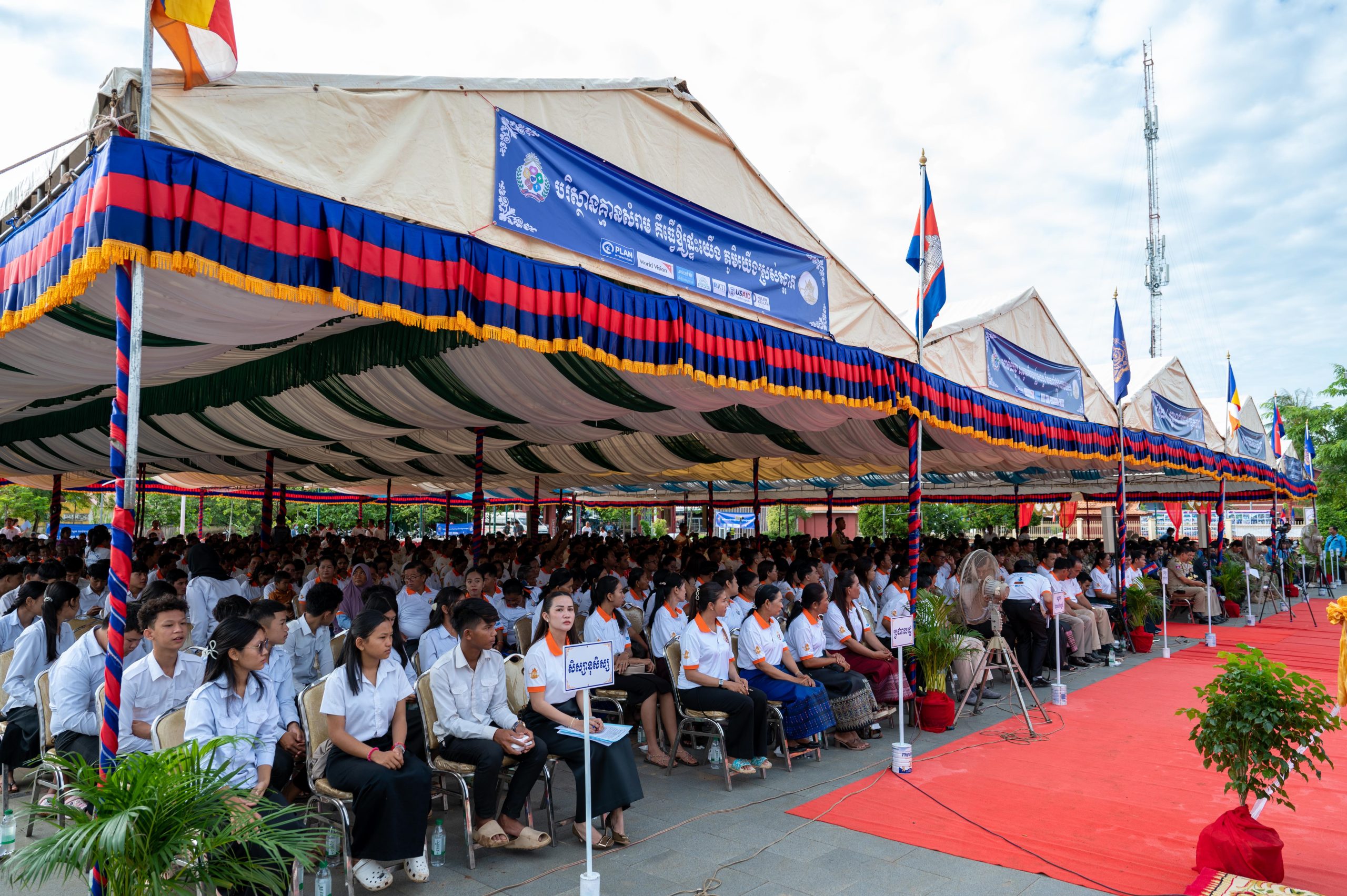 កឧត្តម ឆាយ ឫទ្ធិសែន រដ្ឋមន្ត្រីក្រសួងអភិវឌ្ឍន៍ជនបទ បានអអញ្ជើញជាអធិបតីក្នុងពីធីប្រកាសទទួលស្គាល់ជាផ្លូវការ ខេត្តព្រះវិហារជាខេត្តទី២២ ទទួលបានជ័យលាភីបញ្ចប់ការបន្ទោបង់ពាសវាលពាសកាល (ODF) 34 DSC 3637 scaled