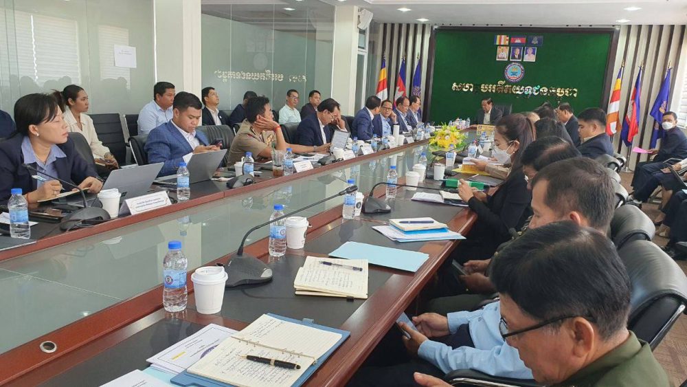 ឯកឧត្តម ជី ស៊ីថា អញ្ជើញចូលរួមក្នុងកិច្ចប្រជុំពិភាក្សាលើ ការរៀបចំធ្វើវិសោធនកម្មលក្ខន្តិកៈរបស់សមាគមអតីតយុទ្ធជនកម្ពុជា ដើម្បីដាក់បញ្ចូលនិវត្តជន នៃមន្ត្រីរាជការស៊ីវិល ចូលក្នុងសមាគមអតីតយុទ្ធជន 2 photo 2025 06 16 13 17 56