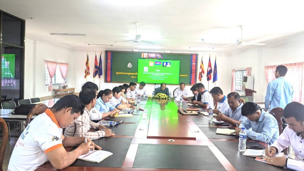 ឯកឧត្តម ហាប់ អូម៉ាលី បានអញ្ជើញជាអធិបតីក្នុងកិច្ចប្រជុំបូកសរុបលទ្ធផលត្រីមាសទី២ និងលើកទិសដៅត្រីមាសទី៣ ឆ្នាំ២០២៥ នៅខេត្តប៉ៃលិន 2 photo 2025 06 20 15 06 01