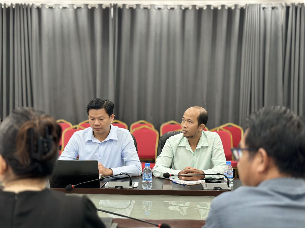 ឯកឧត្តម បាន បូរ័ត្ន អញ្ជើញដឹកនាំកិច្ចប្រជុំបូកសរុបលទ្ធផលការងារប្រចាំខែមិថុនា និងលើកទិសដៅបន្តសម្រាប់ខែកក្កដា ឆ្នាំ២០២៥ របស់នាយកដ្ឋានចំណុះអគ្គនាយកដ្ឋានរដ្ឋបាល និងហិរញ្ញវត្ថុ 11 photo 2025 06 23 19 44 23