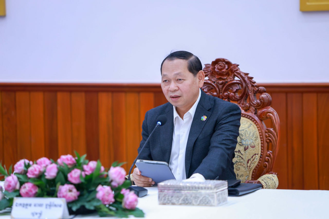 កិច្ចប្រជុំក្រុមការងារចុះត្រួតពិនិត្យ និងឆ្លើយតបផលប៉ះពាល់គ្រោះមហន្តរាយលើហេដ្ឋារចនាសម្ព័ន្ធជនបទ