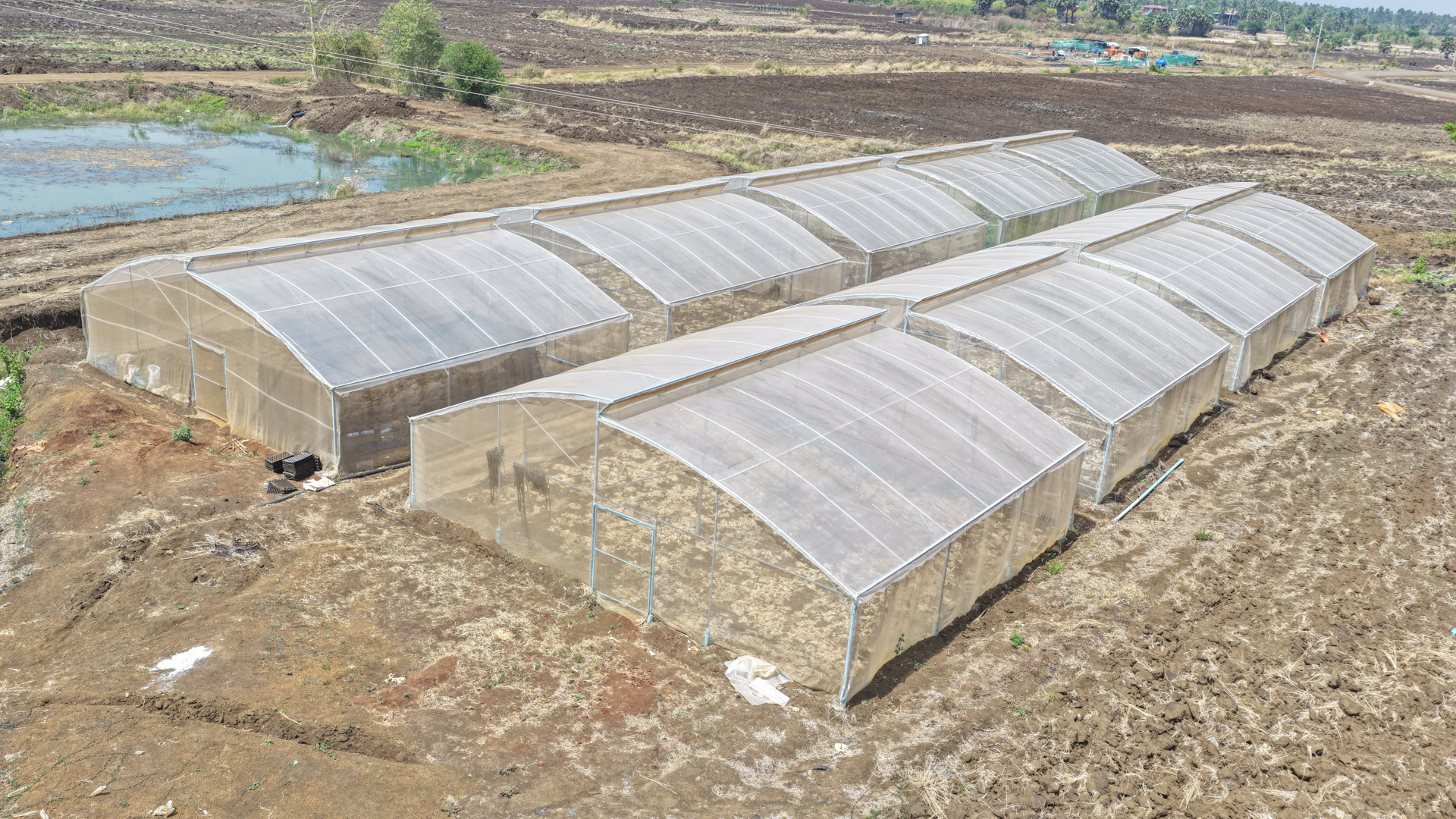 ឯកឧត្តម ឆាយ ឫទ្ធិសែន និងគណៈប្រតិភូក្រសួងអភិវឌ្ឍន៍ជនបទ អញ្ជើញទៅពិនិត្យវឌ្ឍនភាព នៃការអភិវឌ្ឍនានានៅសហគមន៍សំបូរមានជ័យ ក្នុងខេត្តកំពង់ចាម 8 50DJI 20260401114204 0084 D