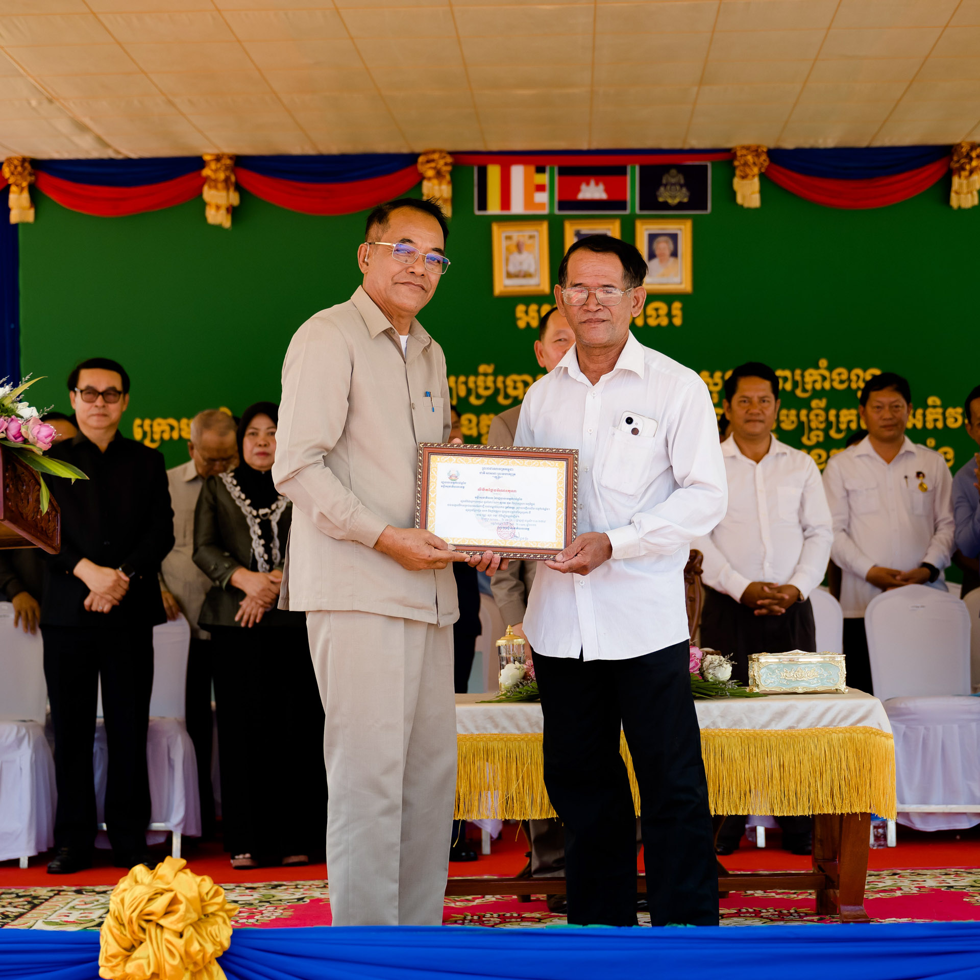 អបអរសាទរពិធីសម្ពោធដាក់ឱ្យប្រើប្រាស់ជាផ្លូវអគារមណ្ឌលសុខភាពក្រាំងល្វា ស្ថិតនៅឃុំក្រាំងល្វា ស្រុកសាមគ្គីមានជ័យ ខេត្តកំពង់ឆ្នាំង 118 DSC 7276