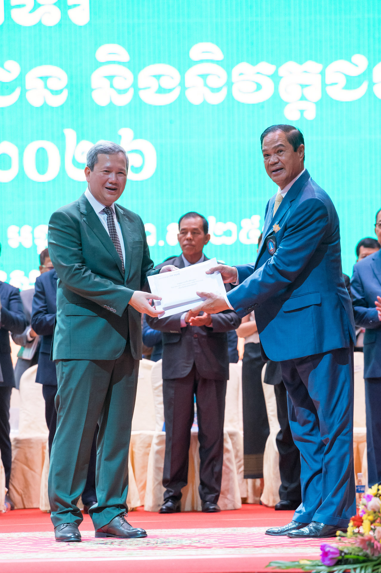 ឯកឧត្ដម ឆាយ ឫទ្ធិសែន អញ្ជើញជាកិត្តិយសក្នុងពិធីអបអរសាទរខួបលើកទី១៩ ទិវាអតីតយុទ្ធជន និងនិវត្តជនកម្ពុជា ១២ ឧសភា ឆ្នាំ២០២៦ 62 DSC 4675