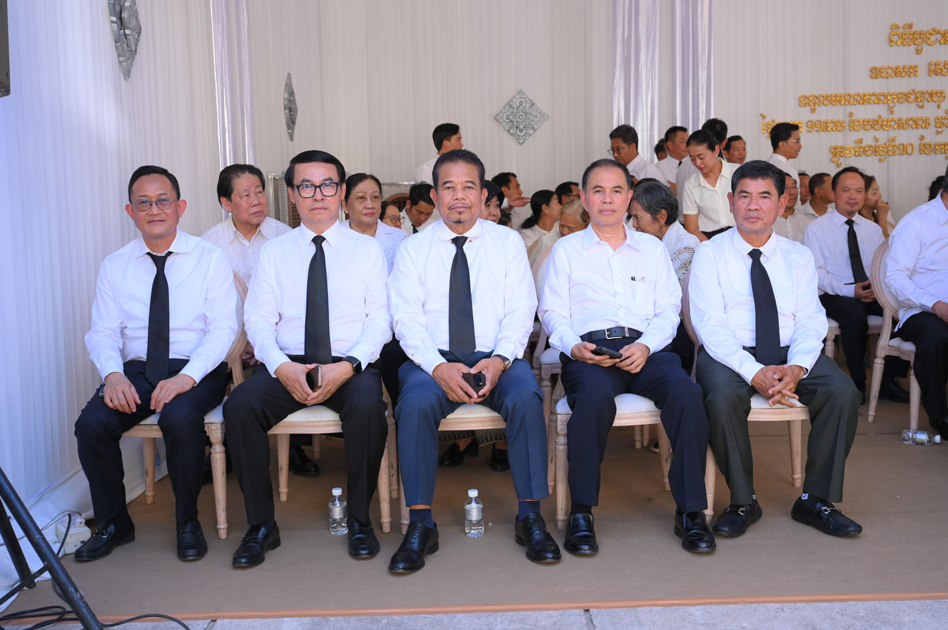 10DSC 7809