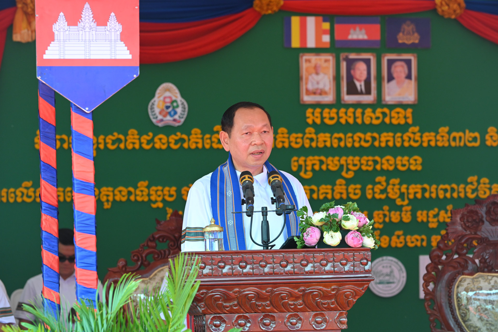 341.jpg