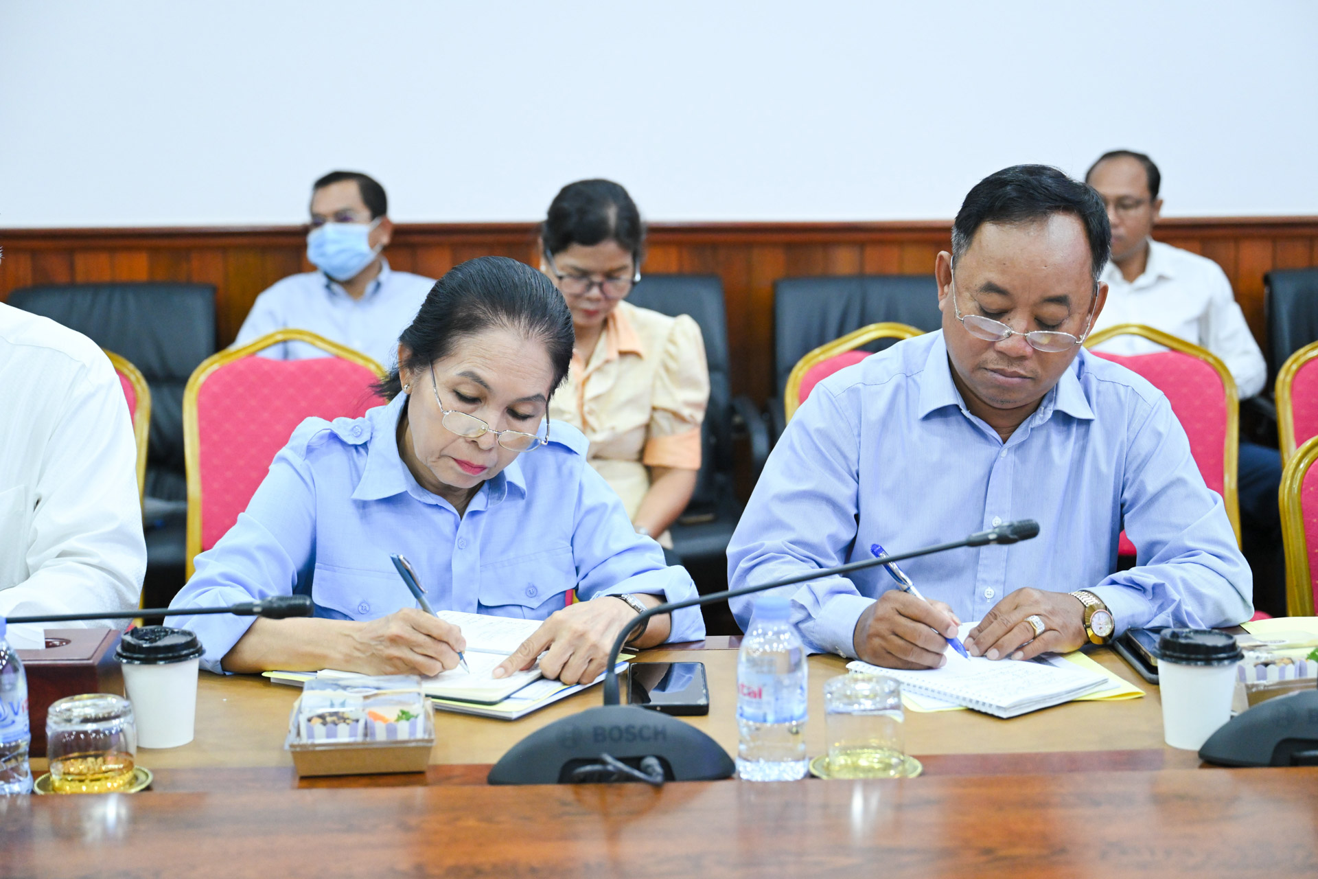 ឯកឧត្តម ឆាយ ឫទ្ធិសែន អញ្ជើញដឹកនាំកិច្ចប្រជុំពិនិត្យវឌ្ឍនភាពនៃការរៀបចំផែនការយុទ្ធសាស្ដ្រអភិវឌ្ឍន៍សហគមន៍ជនបទ ឆ្នាំ២០២៦-២០៣៣ របស់ក្រសួងអភិវឌ្ឍន៍ជនបទ 32 14 8